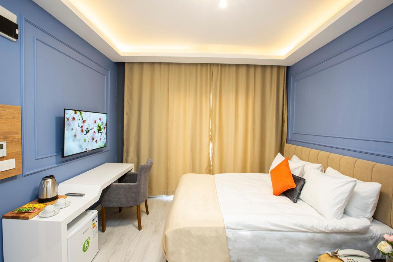 Taksim Leon'S Hotel Istanboel Buitenkant foto