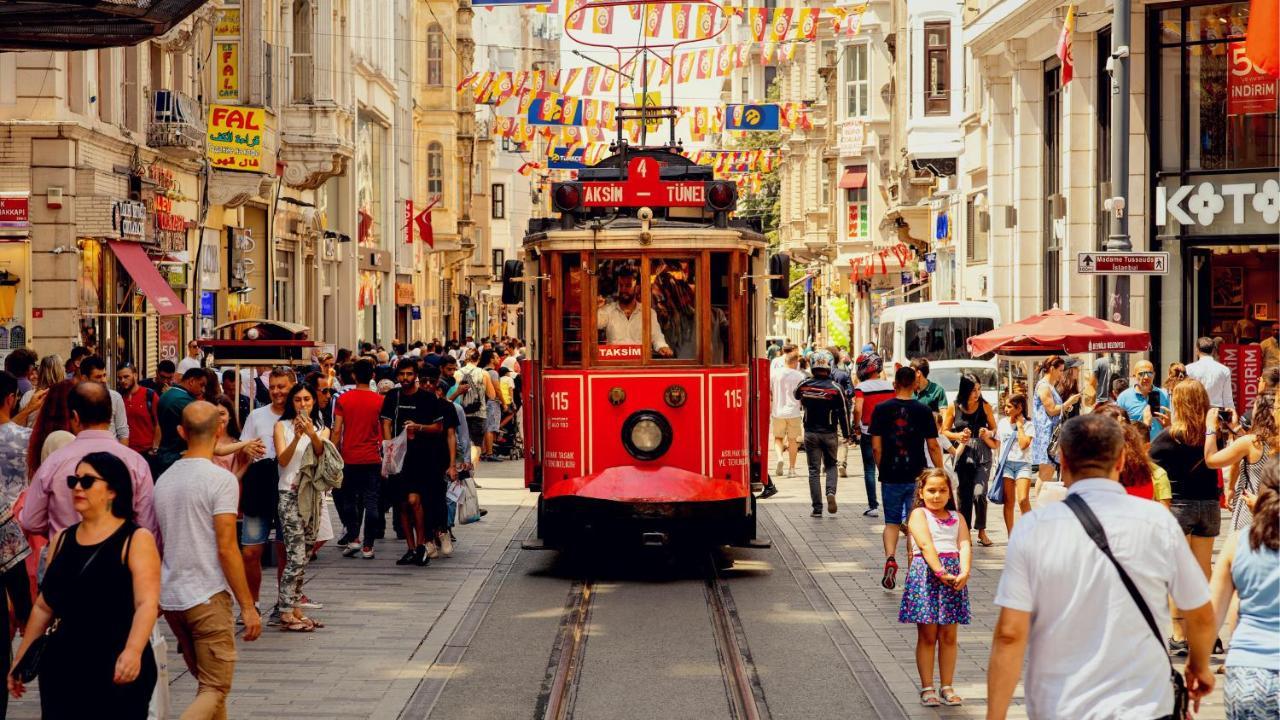 Taksim Leon'S Hotel Istanboel Buitenkant foto