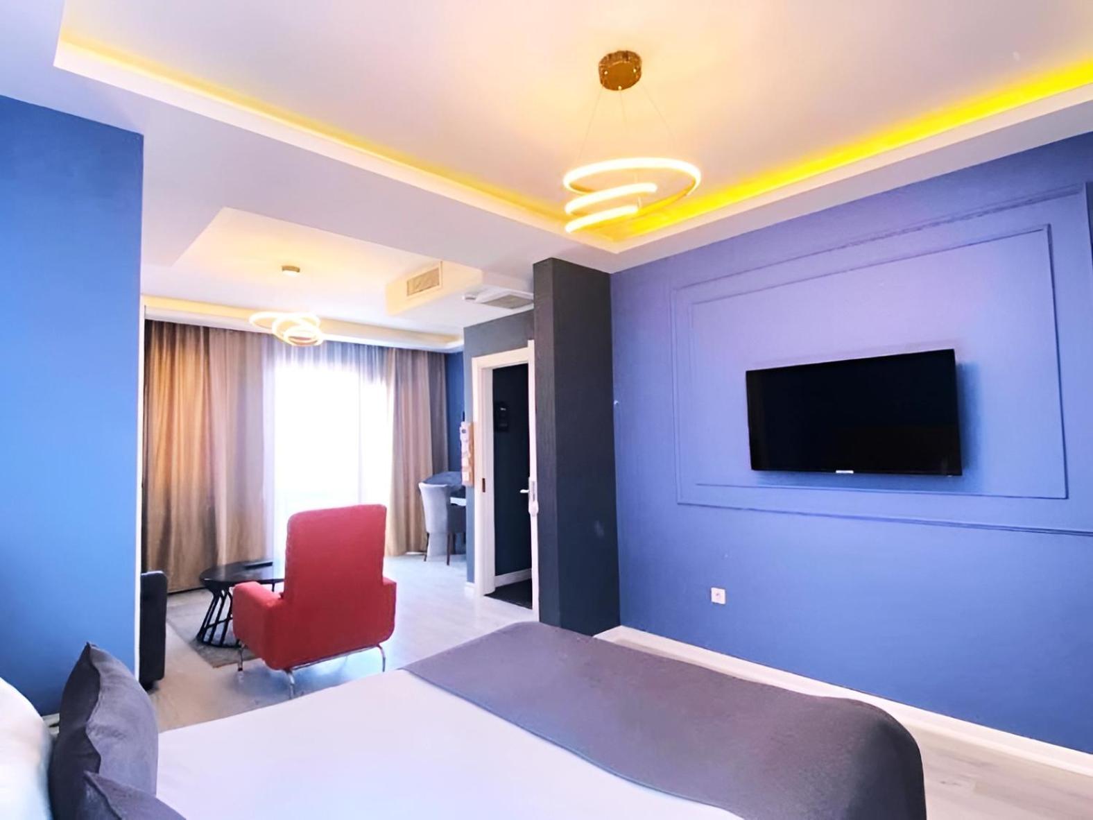 Taksim Leon'S Hotel Istanboel Buitenkant foto